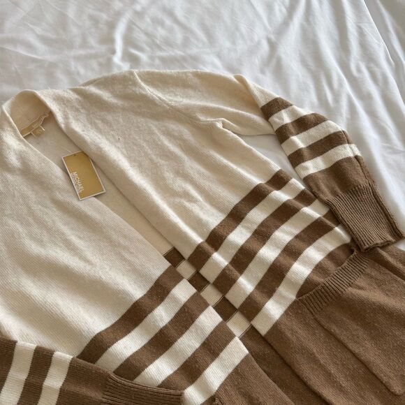 Michael Kors Cream Knit Sweater - Picture 3 of 11